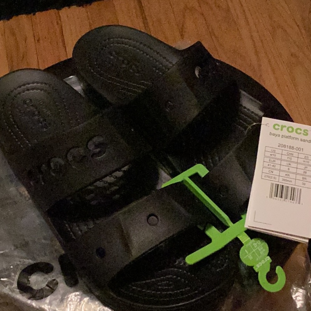 CROCS Baya Platform Sandal - Size 10